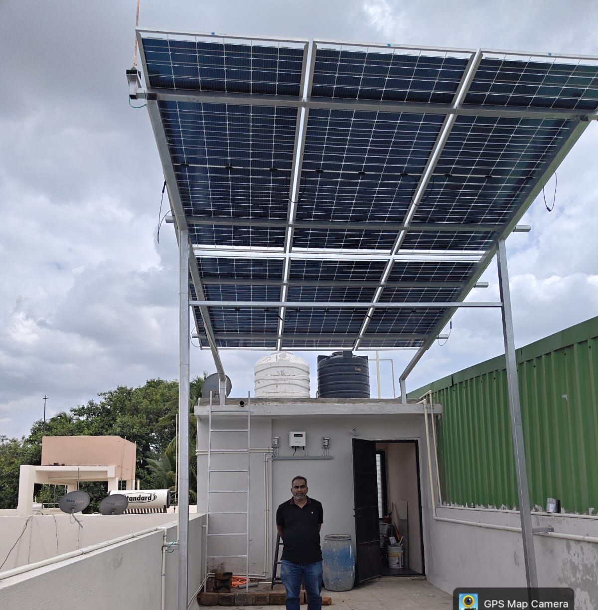 Residential rooftop solar installation, Solapur region