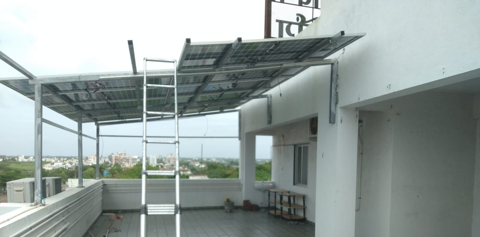Rooftop solar installation, Solapur region