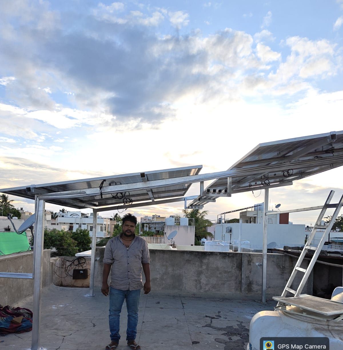 Residential rooftop solar installation, Solapur region